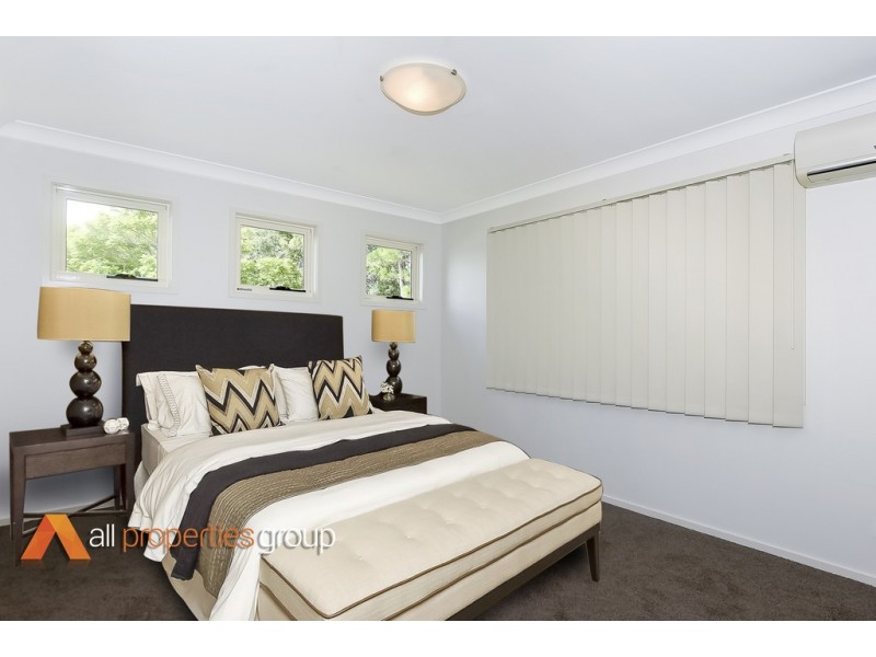 7/26-28 Laughlin Street, Kingston QLD 4114