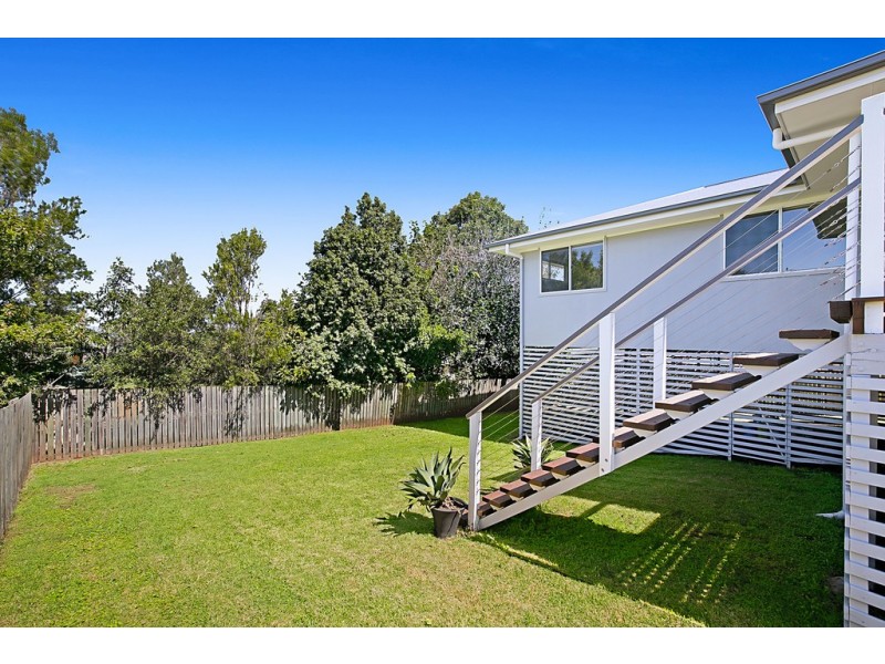 16 Dodson crescent, Mount Kynoch QLD 4350