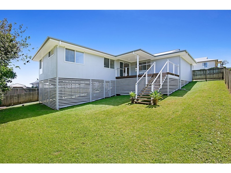 16 Dodson crescent, Mount Kynoch QLD 4350