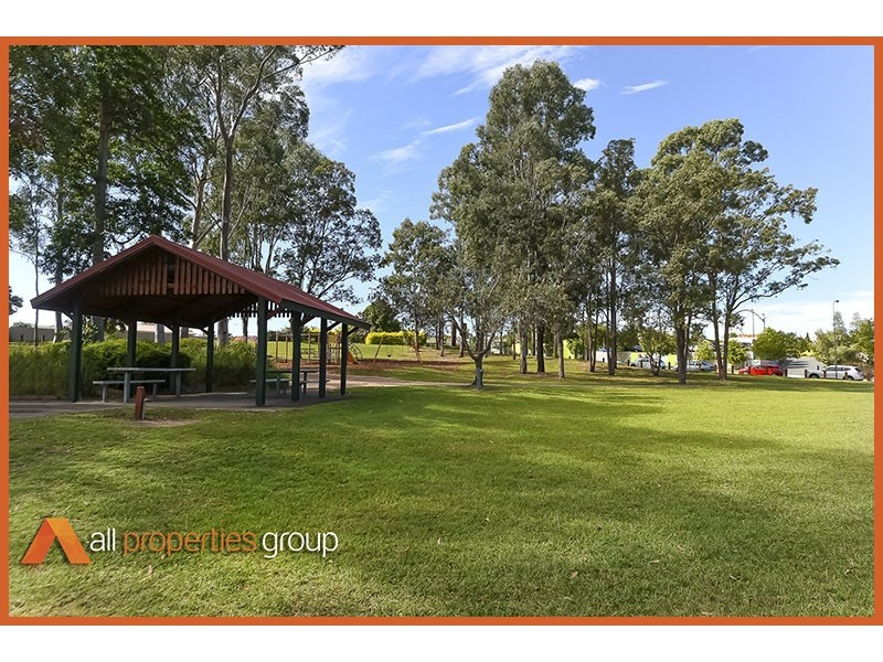 23 Wyalo Crct, Parkinson QLD 4115