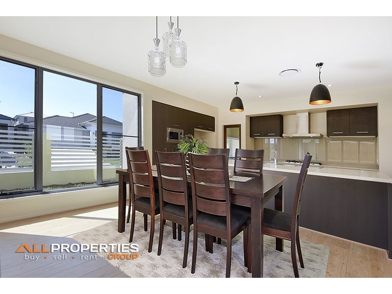 86 Finch Parade, Rochedale QLD 4123