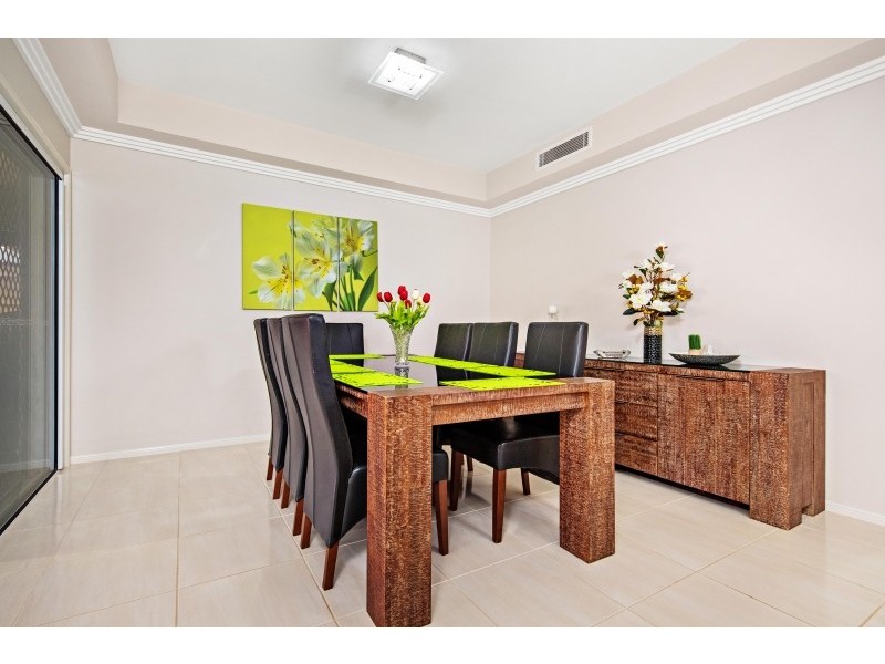 226 Spring st, Middle Ridge QLD 4350