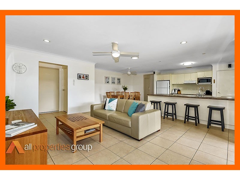 19 Glenlee Place, Parkinson QLD 4115