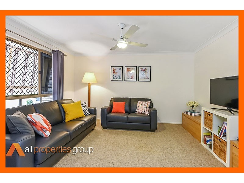 19 Glenlee Place, Parkinson QLD 4115