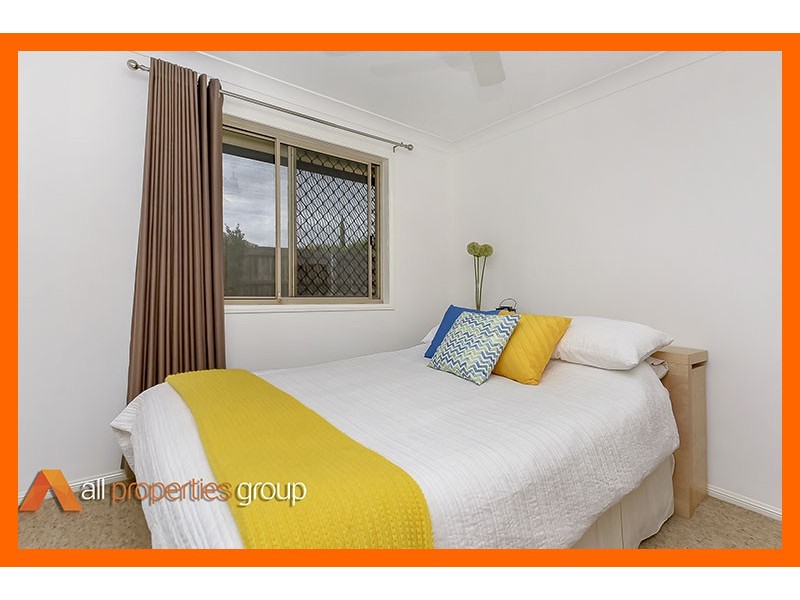19 Glenlee Place, Parkinson QLD 4115