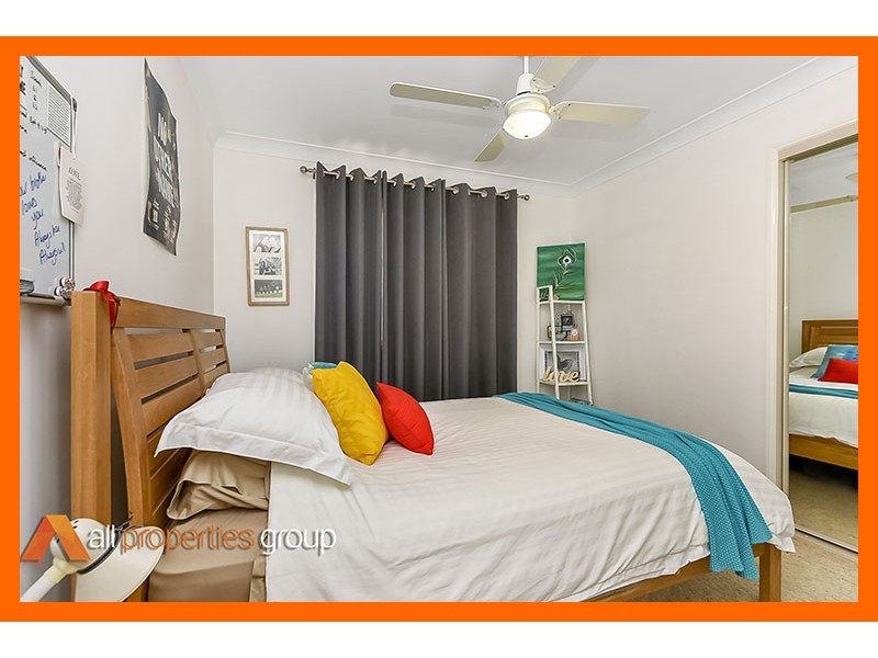 19 Glenlee Place, Parkinson QLD 4115