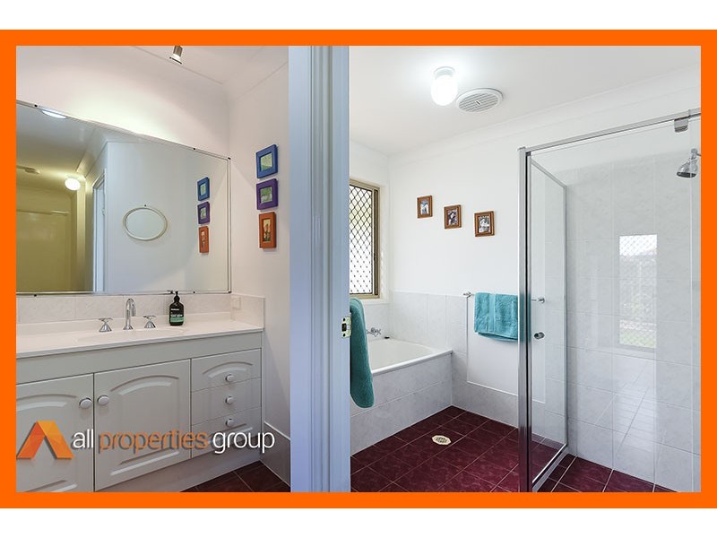 19 Glenlee Place, Parkinson QLD 4115