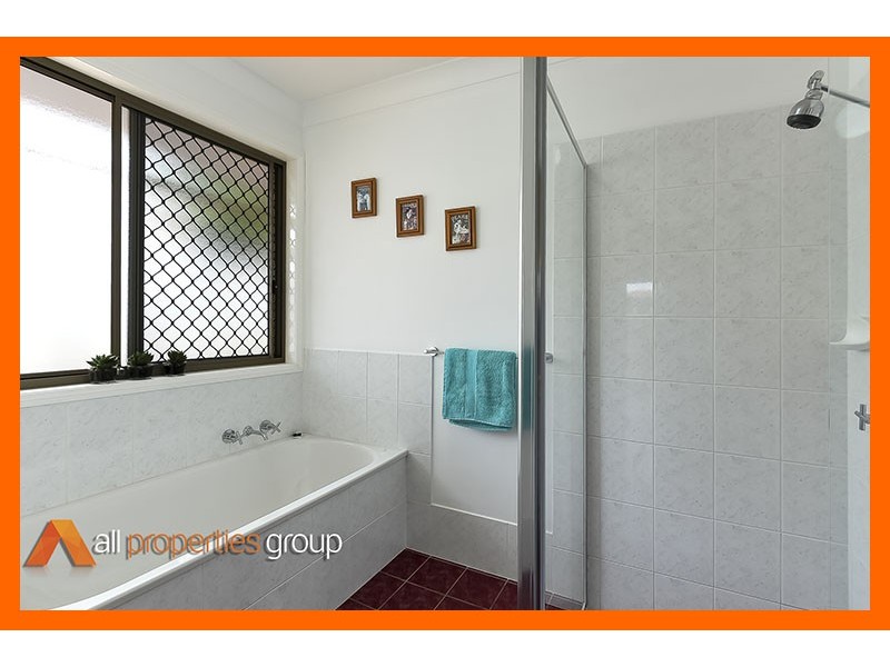 19 Glenlee Place, Parkinson QLD 4115