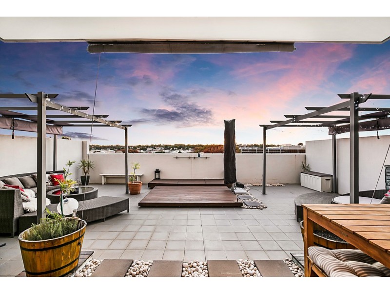 319 532-542 Ruthven st, Toowoomba City QLD 4350