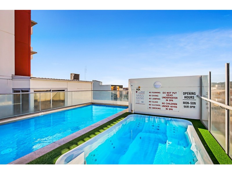 319 532-542 Ruthven st, Toowoomba City QLD 4350