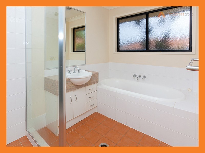 36 Daintree Drive, Parkinson QLD 4115
