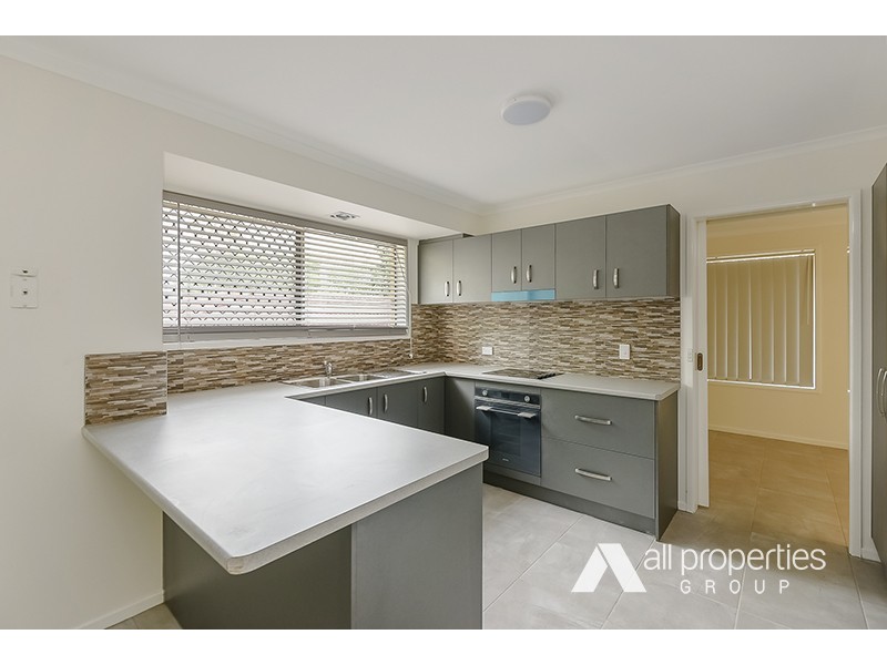 2A Pine Crescent, Browns Plains QLD 4118