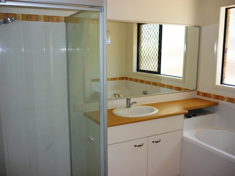 57 Henderson Cres, Drewvale QLD 4116