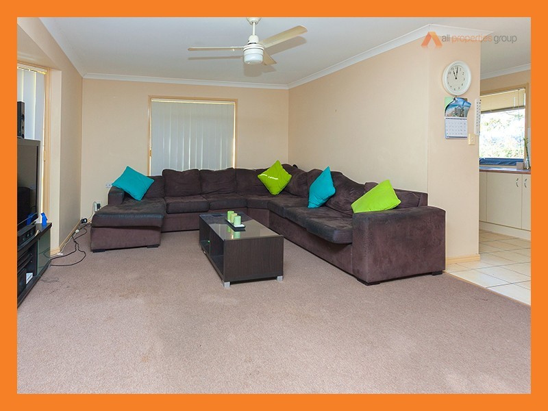 9 Golfgreen Tce, Meadowbrook QLD 4131