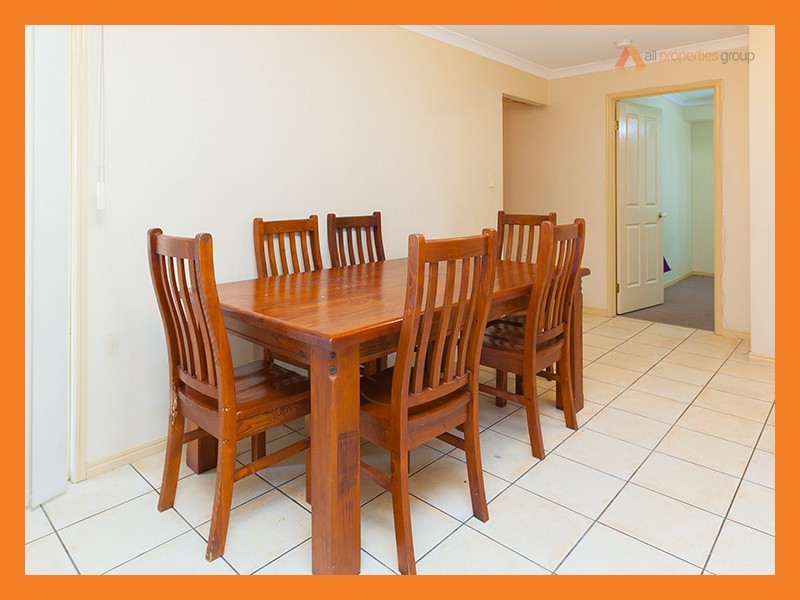 9 Golfgreen Tce, Meadowbrook QLD 4131