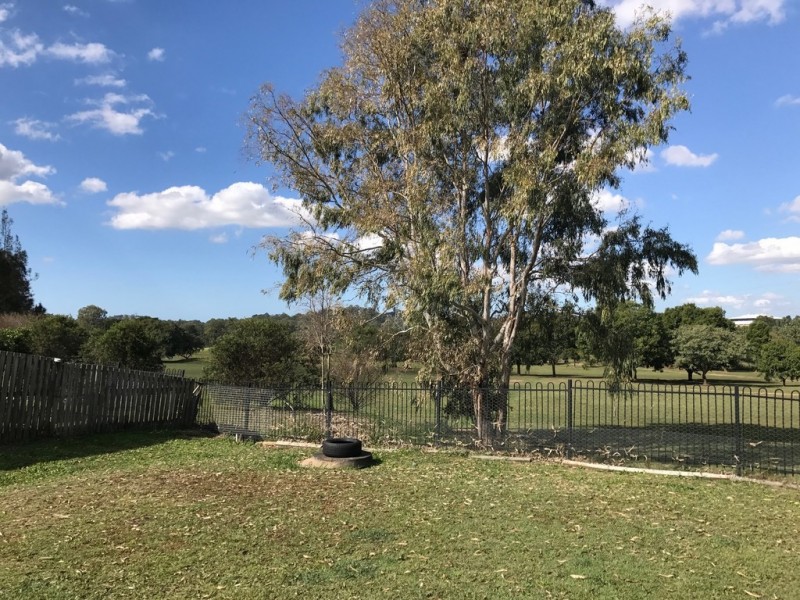 9 Golfgreen Tce, Meadowbrook QLD 4131