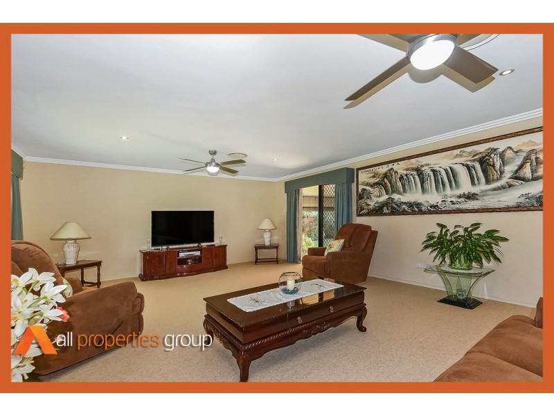 46 Morialta Place, Parkinson QLD 4115
