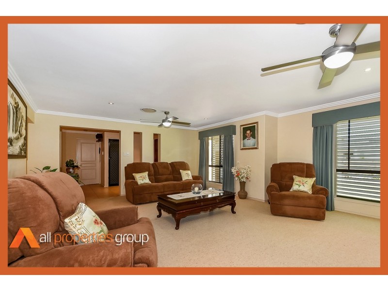 46 Morialta Place, Parkinson QLD 4115