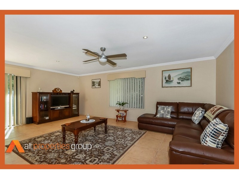 46 Morialta Place, Parkinson QLD 4115