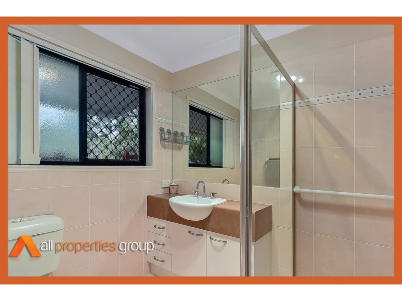 46 Morialta Place, Parkinson QLD 4115
