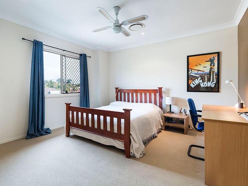 30 Fairmont Crescent, Underwood QLD 4119