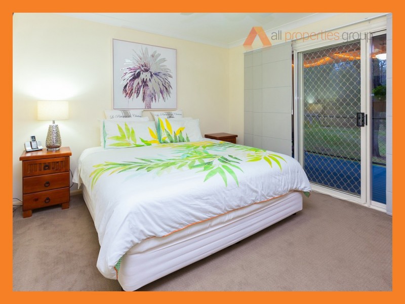 24 Kingfisher Rd, Greenbank QLD 4124