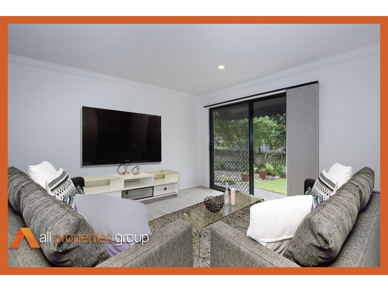 2 Clifford Close, Kuraby QLD 4112