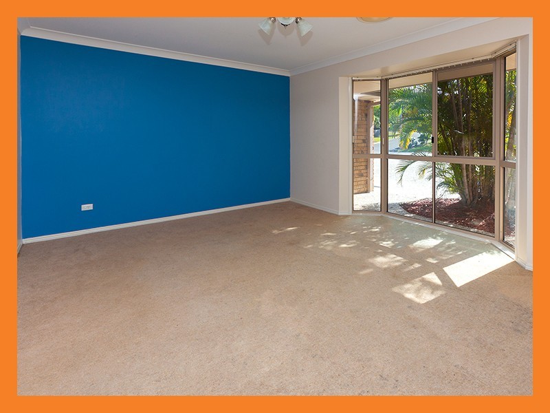 14 Kaiser Drive, Windaroo QLD 4207