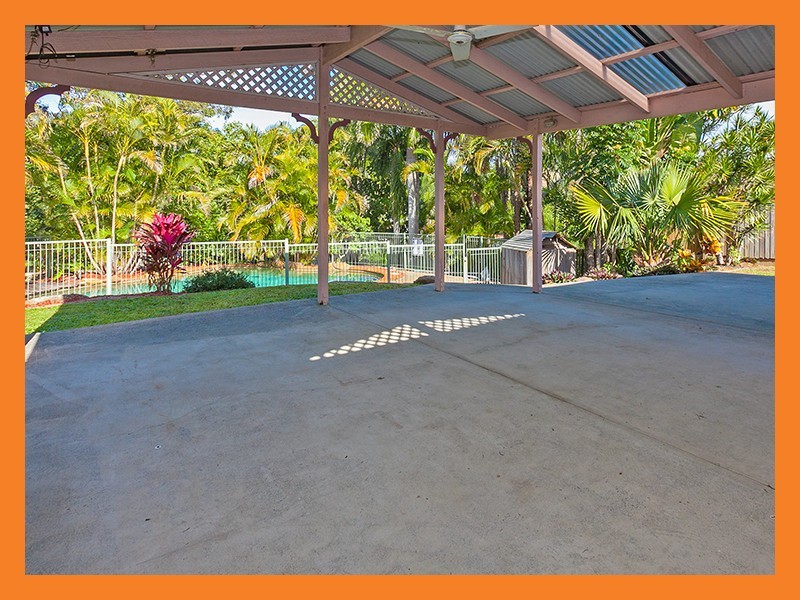 14 Kaiser Drive, Windaroo QLD 4207