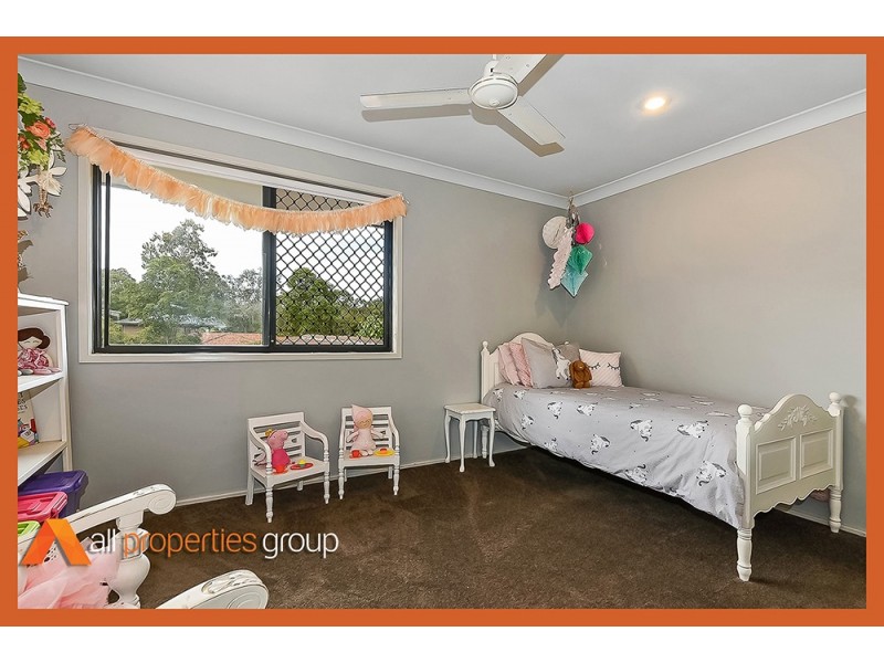 5 Mapelton Circuit, Parkinson QLD 4115