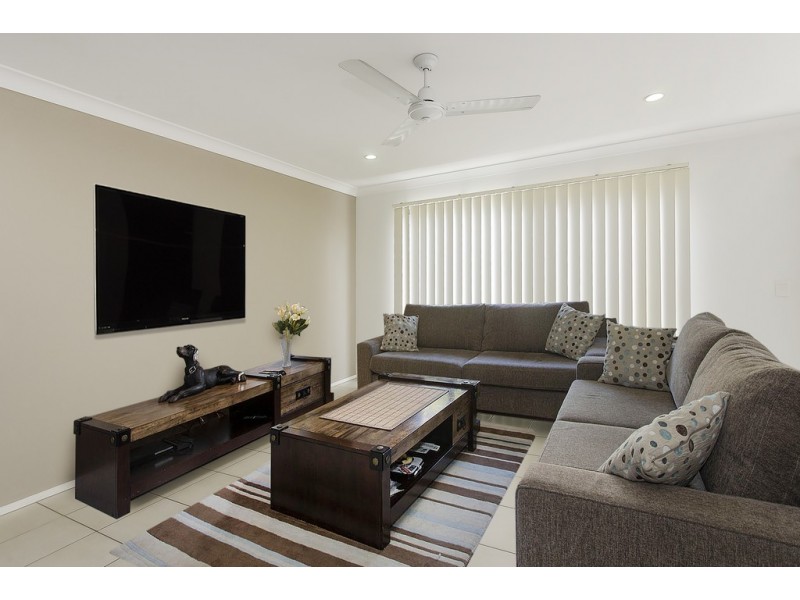 9 Cedarwood St, Berrinba QLD 4117