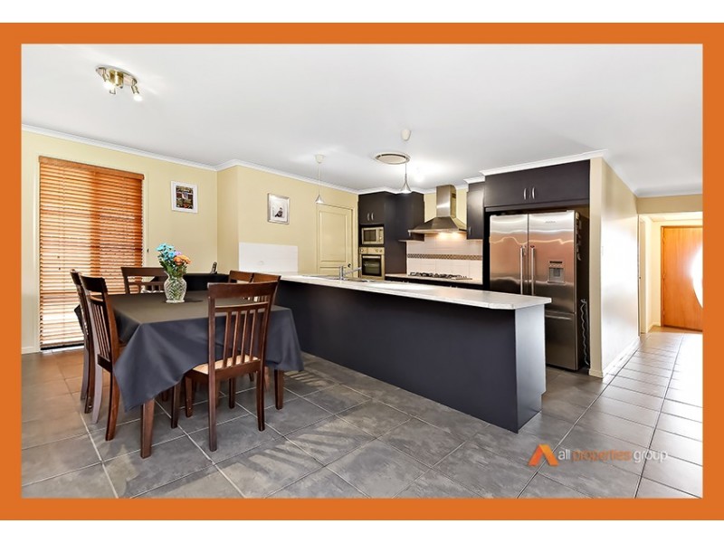 3 Coolibah Street, Heathwood QLD 4110