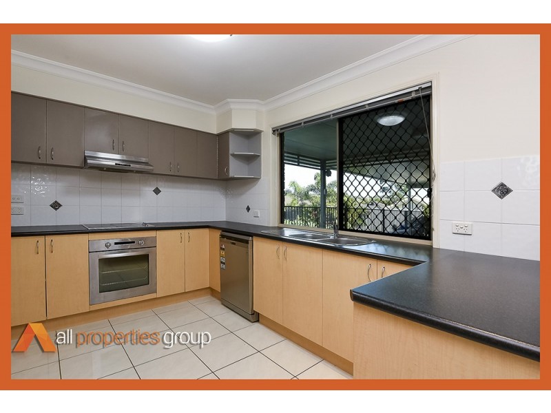 28 Caley Crescent, Drewvale QLD 4116