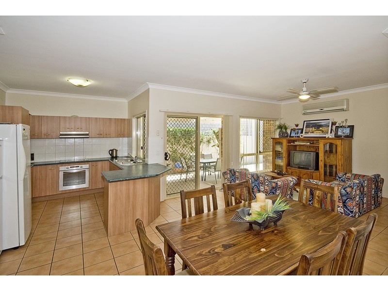 10 Montserrat Place, Forest Lake QLD 4078
