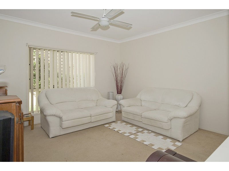 10 Montserrat Place, Forest Lake QLD 4078