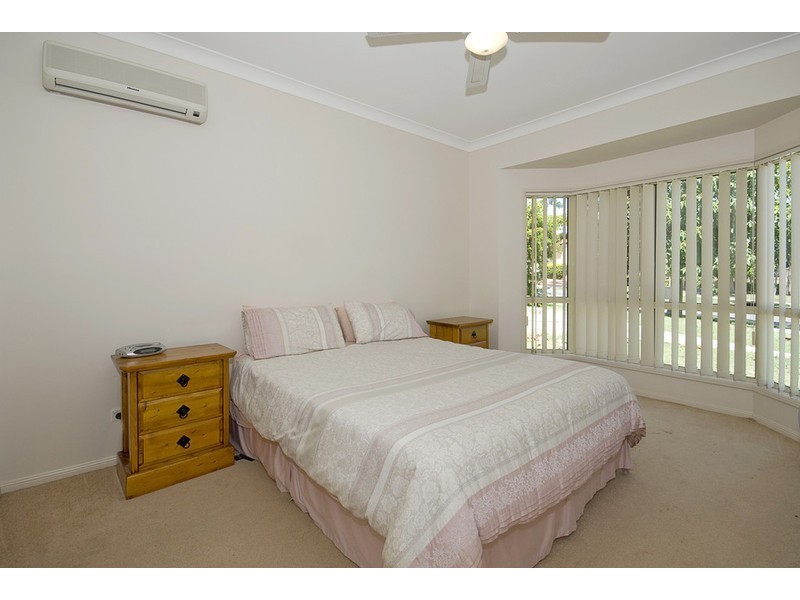 10 Montserrat Place, Forest Lake QLD 4078