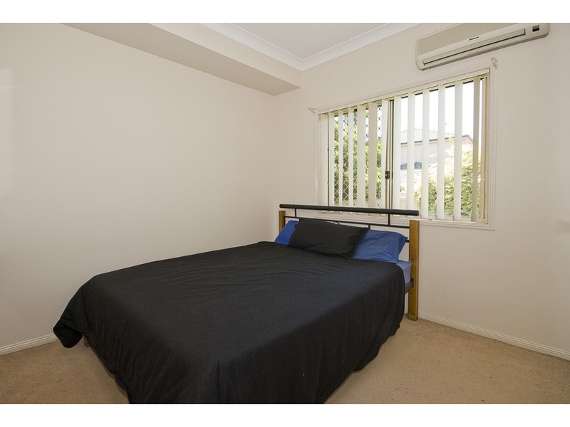 10 Montserrat Place, Forest Lake QLD 4078