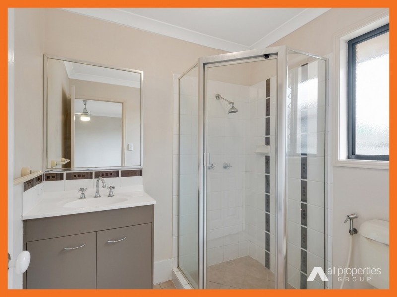 1 Howell Pl, Drewvale QLD 4116