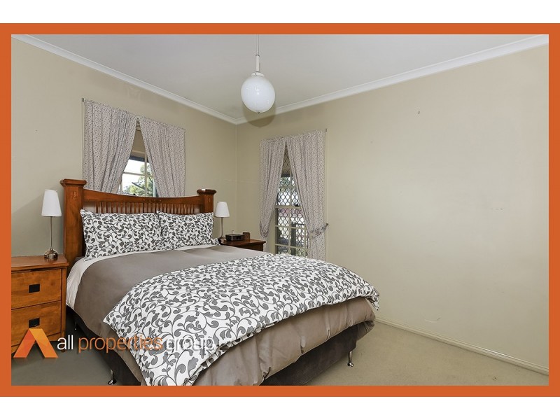 31 Gingko Crescent, Regents Park QLD 4118