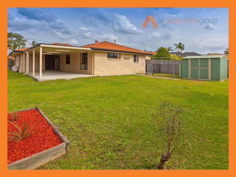 18 HALDHAM CRES, Regents Park QLD 4118