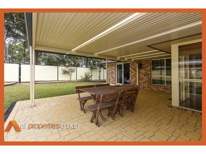 16 Glenlee Place, Parkinson QLD 4115
