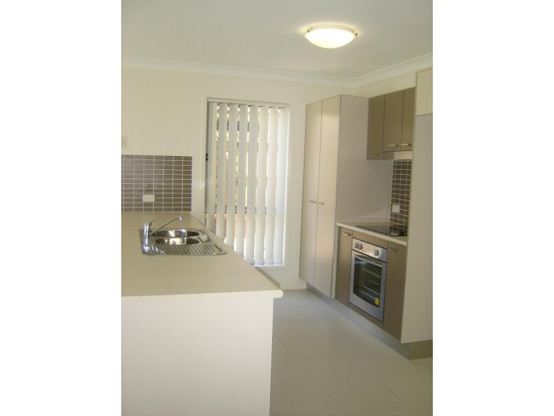 29  Dart Place, Parkinson QLD 4115