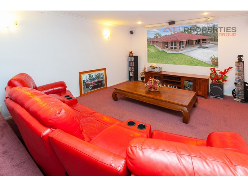 15-17 Belinda Court, Munruben QLD 4125