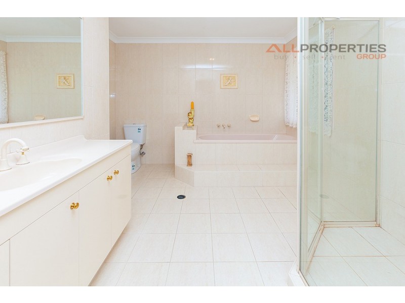 15-17 Belinda Court, Munruben QLD 4125