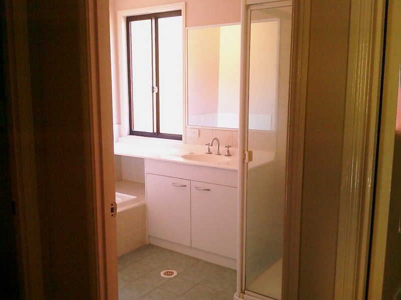 4/88 Mulgrave Crescent, Forest Lake QLD 4078