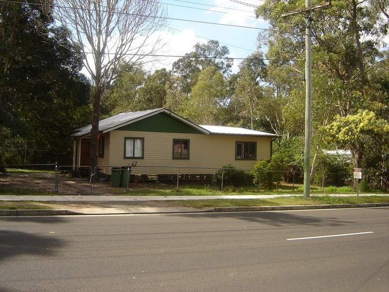 80 Addison Road, Camira QLD 4300
