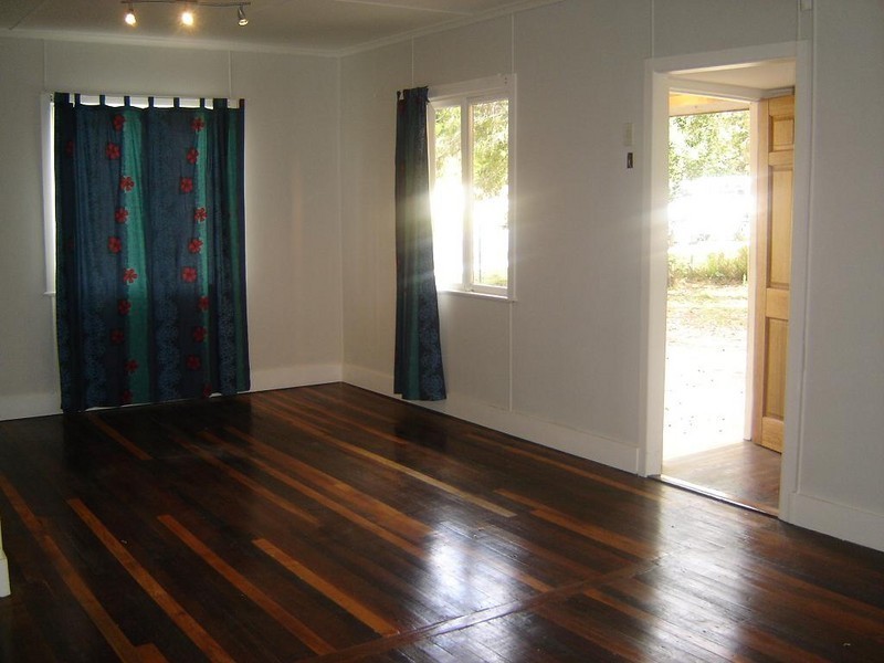 80 Addison Road, Camira QLD 4300