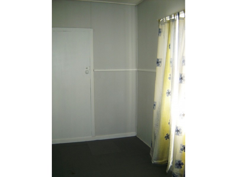 80 Addison Road, Camira QLD 4300