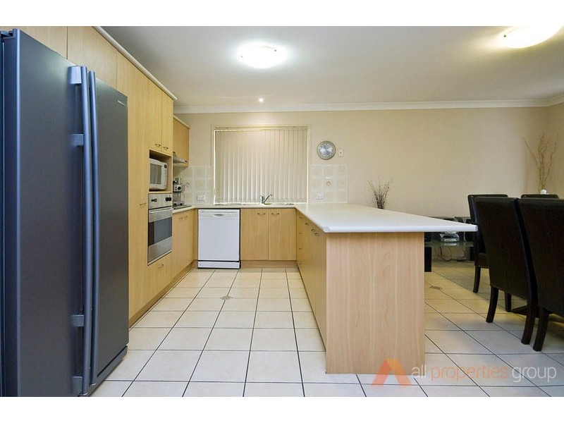 3 Cobham Lane, Forest Lake QLD 4078