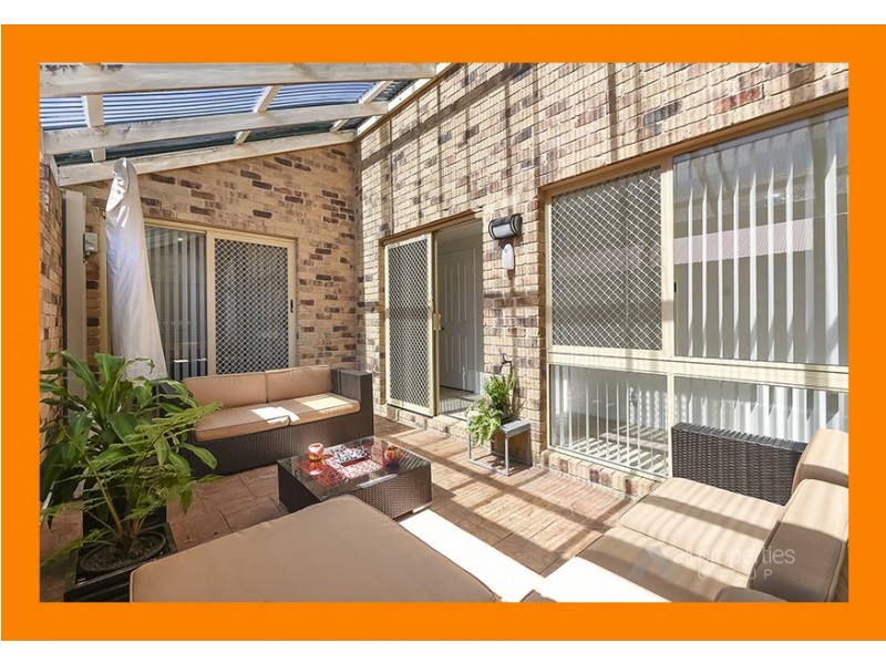 18 Huon Place, Forest Lake QLD 4078